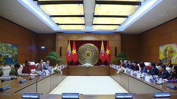 Chủ tịch Quốc hội Nguyễn Thị Kim Ngân hội đàm với Chủ tịch Thượng viên Bu-tan