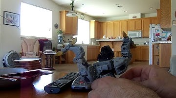 HD VIDEO REVIEW OF TRANSFORMERS CLASSICS DELUXE CLASS : GRIMLOCK