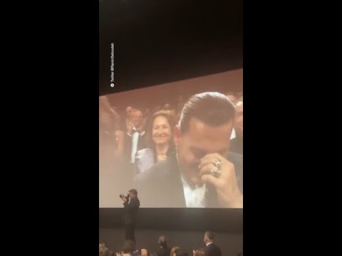 Johnny Depp Receives Seven-Minute Standing Ovation At Cannes Film Festival
