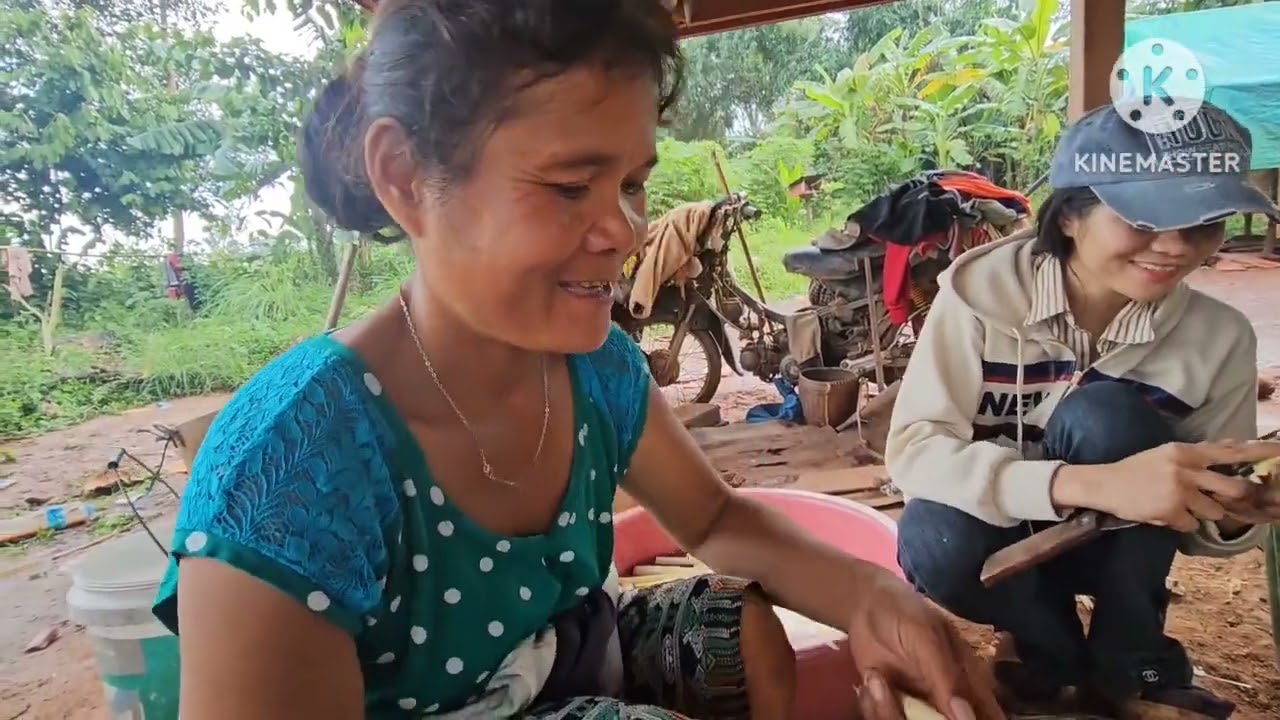 น้องน้ำกับมาธุรกิจสีเหลืองอีกครั้ง