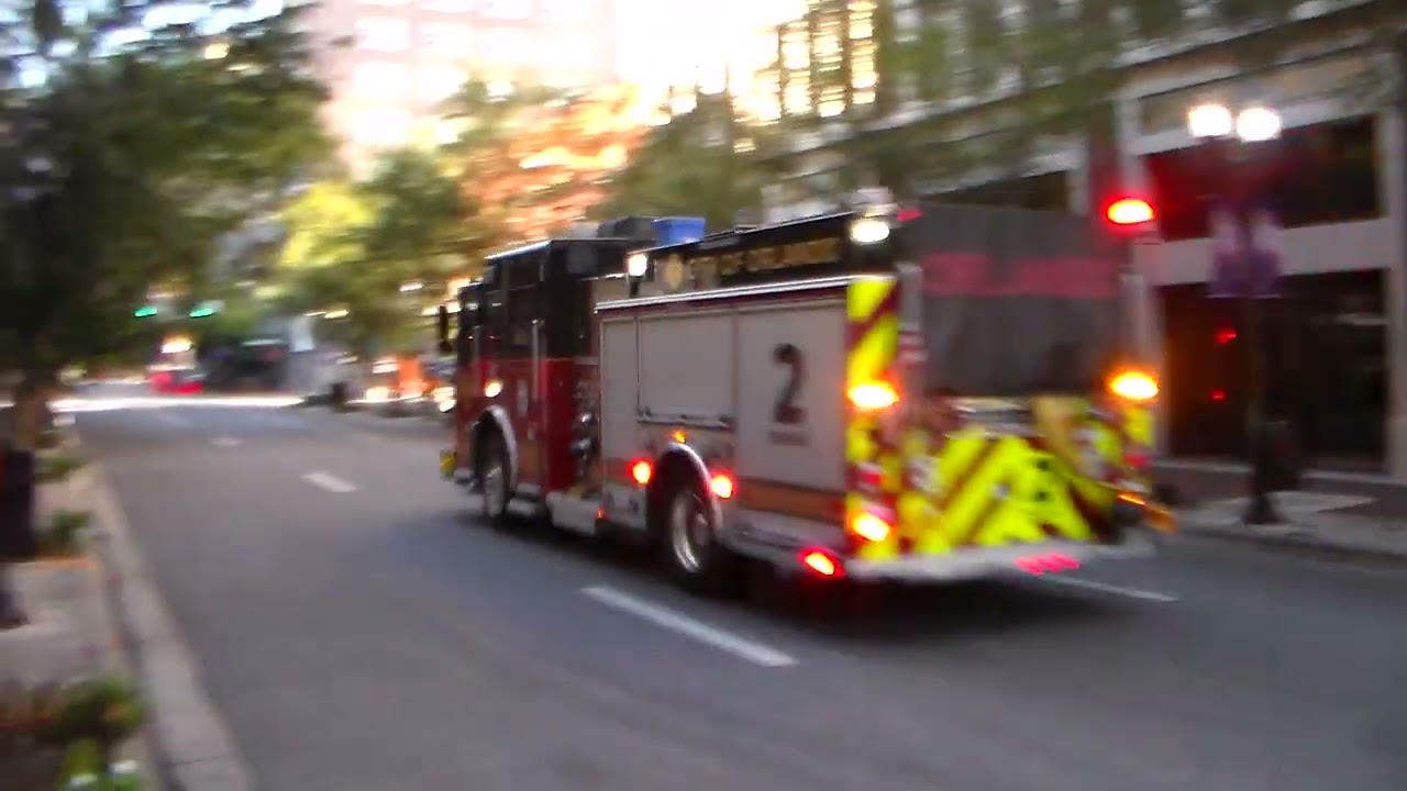 Orlando Fire Department Engine 2 Responding - YouTube