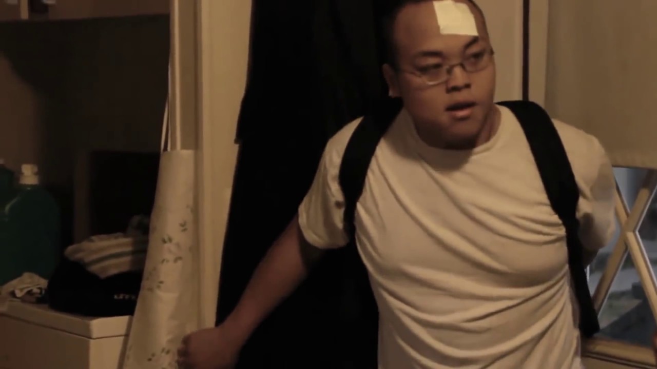 Tsi Muaj Tug Hlub Le Koj- Kristine Xiong