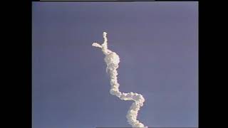 Roket Angkasa Lepas Space Shuttle Challenger Meletup - 1986