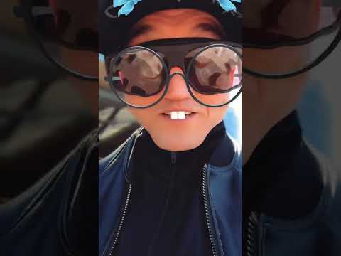 Mega motivational mandy