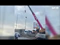 Video cửa ngõ TP.HCM ùn tắc nhiều giờ do xe tải lật trên cầu vượt Tân Vạn