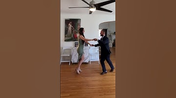 Alejandro Sol and Elena Runceanu dancing Salsa LA Style #intermediatesalsa