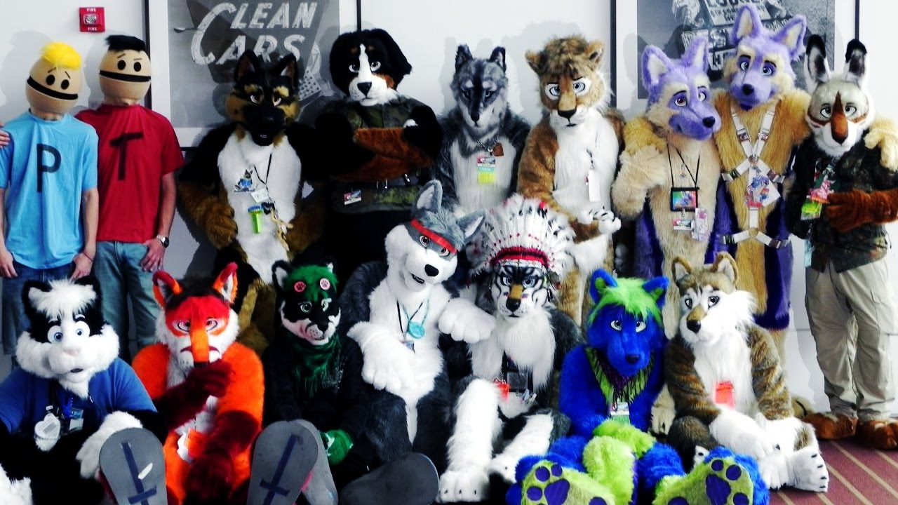 rotten egg smell in house Fur It Up, Furry Connection North 2011 part 2