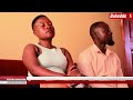 Agabutikidde   Omana eyawambibwa  emyaka ebiri egiyise abazadde baagala bwenkanya  Baagala abaakikol