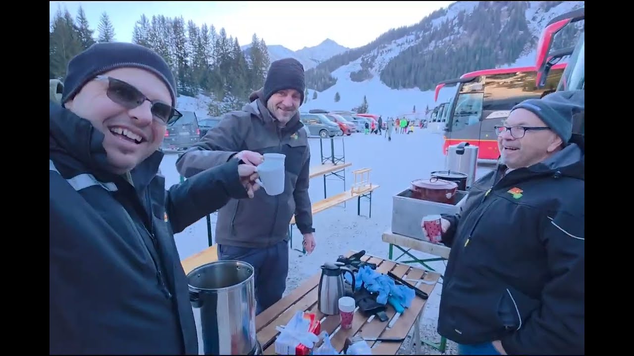 Skikurs Krumbach bei Berwang. NicolausPilote machen ihre bestes