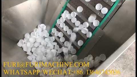 Child proof children resistant cap assembly  wadding lining sealing machine