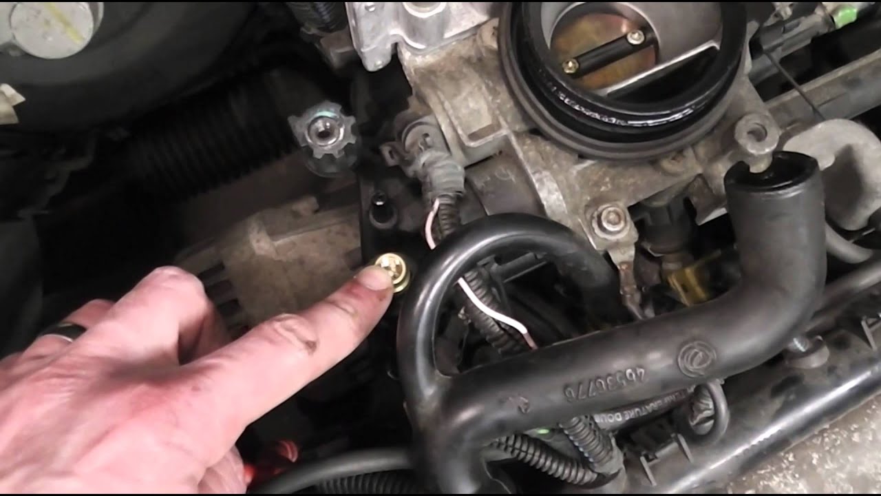 Fiat Punto Depressurise Fuel System - YouTube 73 injector diagram 