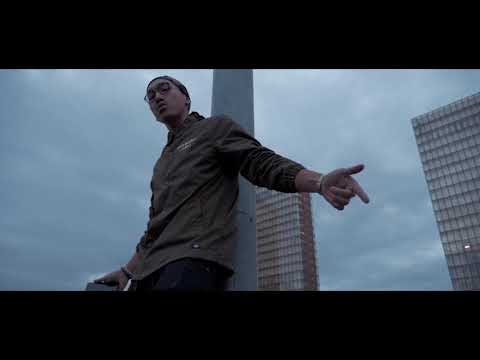 Putar Feu - Monsieur Nov