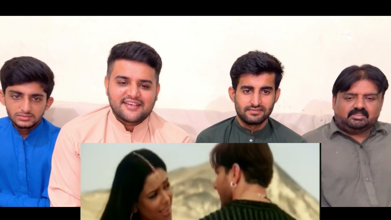 Reaction on Thoda Sa Pyar Hua Hai Song, Maine Dil Tujhko Diya