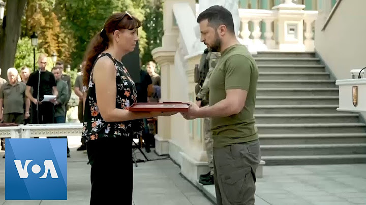 Zelenskyy Hands Out Awards on Air Force Day
