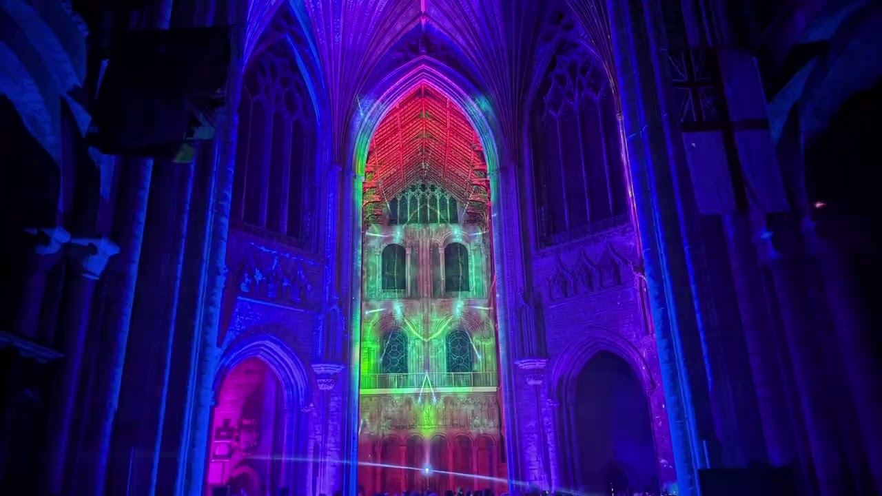 'Space' by Luxmuralis 