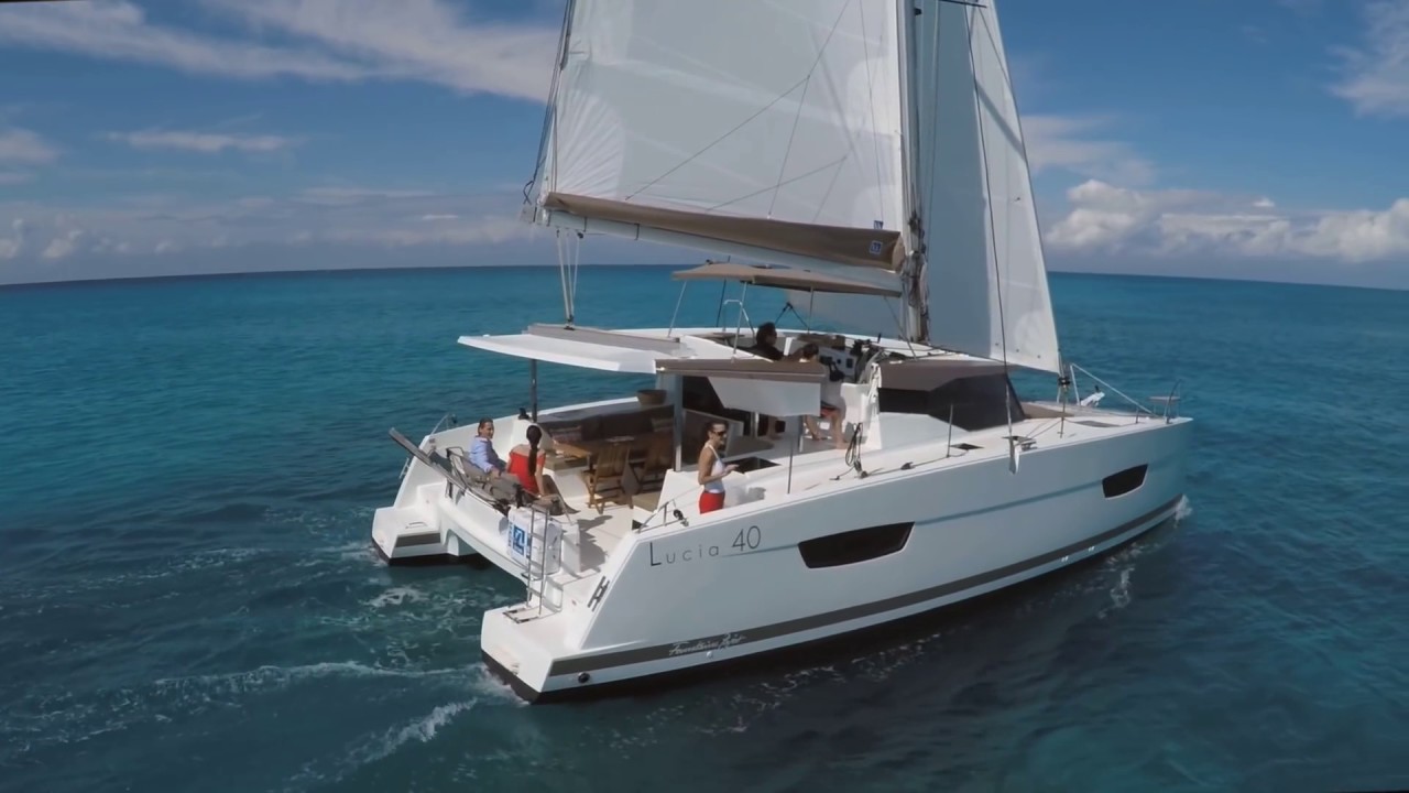 Sailing catamaran Fountaine Pajot LUCIA 40