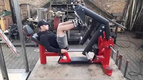 gym80 Pure Kraft Pivot Beinpresse/ leg press final