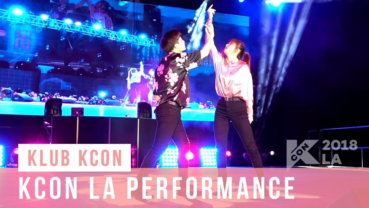 Ellen and Brian KLUB KCON Performance - YouTube