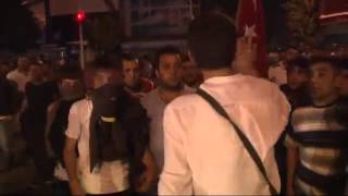 Polis eli silahlı gruba teşekkür etti- İleri Haber