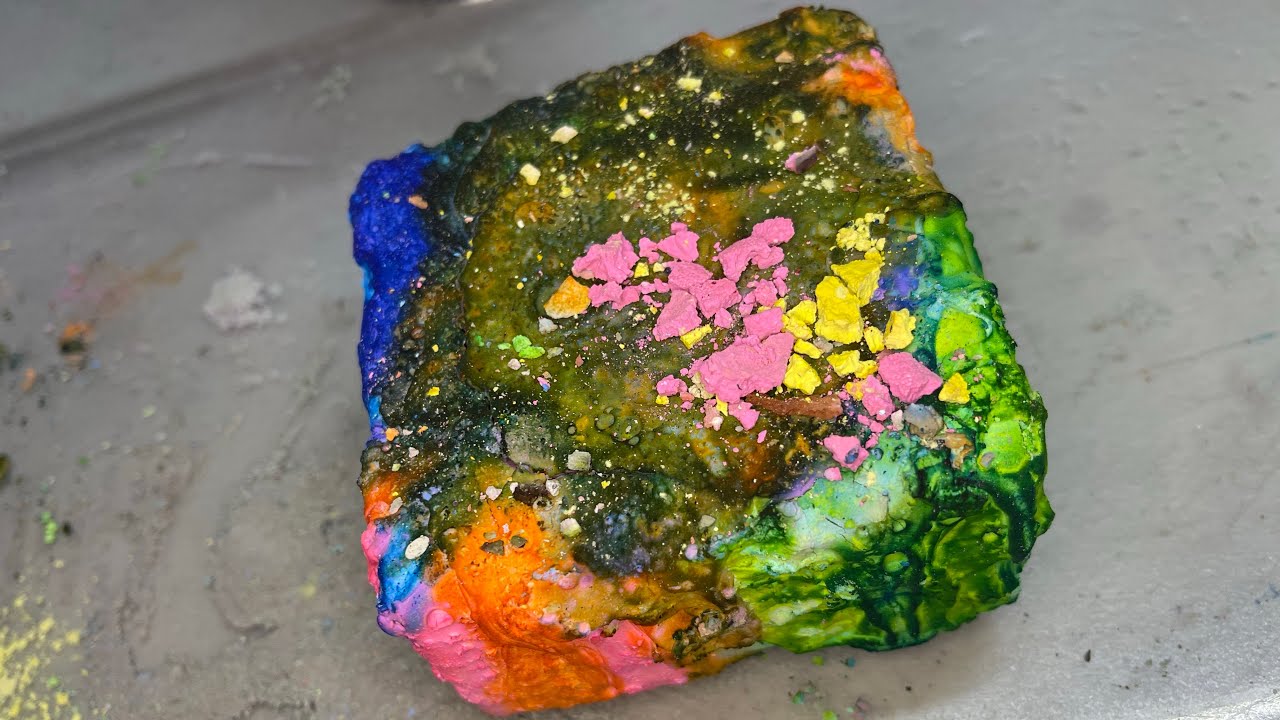 Holi powder pasted chalk - YouTube