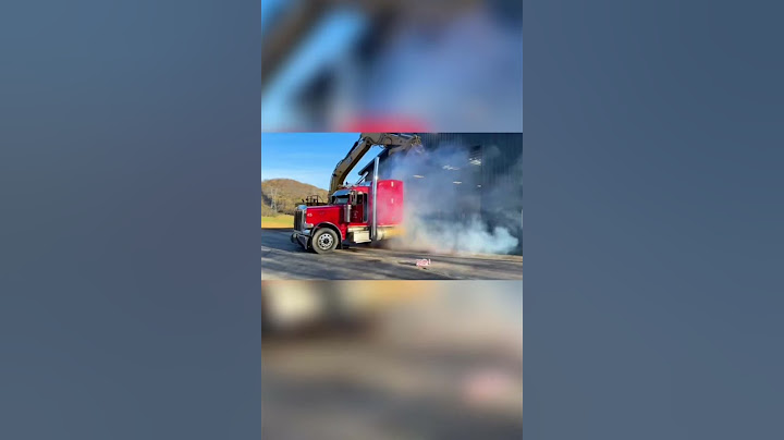 Buying A Peterbilt Semi and Destroying itEP1