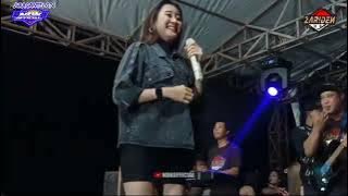 Ima Veronica mari bercinta