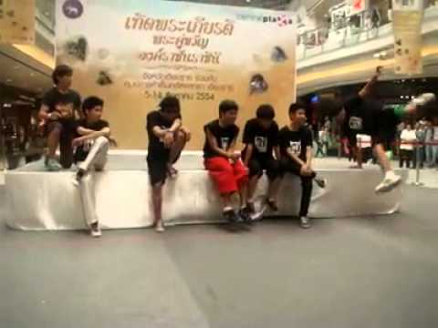 Free Forward -Freerunning โชว์งานเซ็นทรัลเชียงราย
