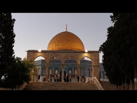 آذان وصلاة المغرب من المسجد الأقصى المبارك في بيت المقدس       