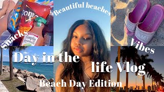 VLOG: BEACH DAY W/ FRIENDS + GRWM + WHAT&#39;S IN MY BEACH BAG