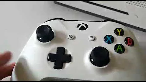 Qual o controle do Xbox One S?