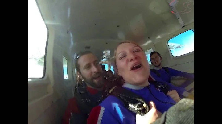 Christa Vincent's Tandem skydive!