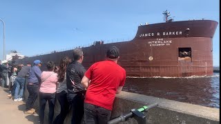 Vista Star, James R Barker Arriving (Pier-Side View)