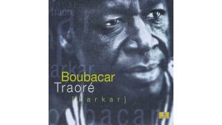 Video thumbnail of "Boubacar Traoré - Courir un homme qui vous aime"