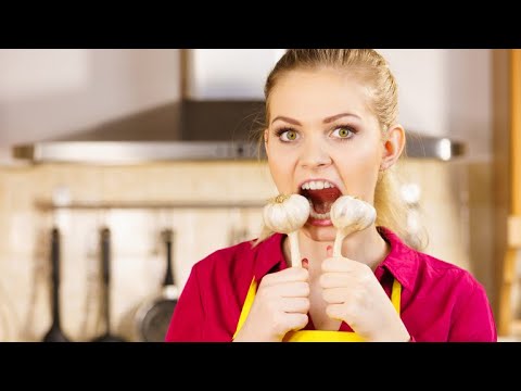 Видео: Как да се отървете от миризмата на чесън?