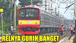 SOFT.. Kereta Melewati Rel Bersuara Halus Tanpa Sambungan screenshot 2