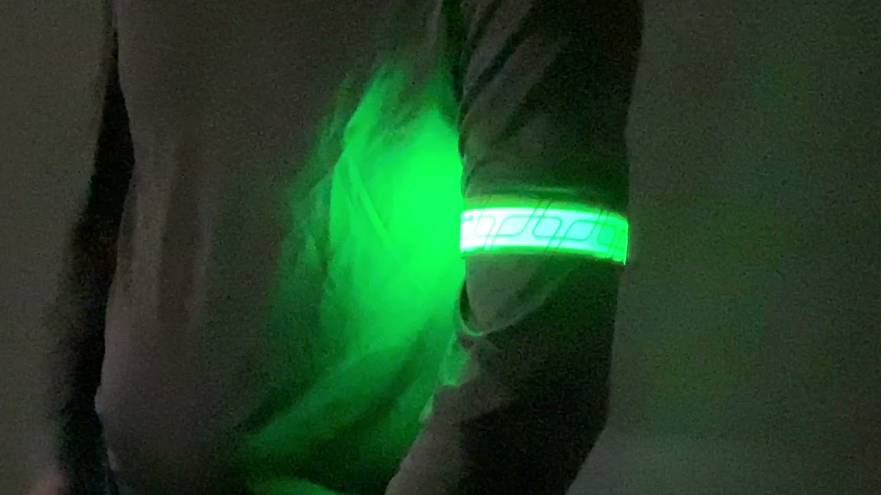 Preview of Amphipod Full-Viz Reflective Slap Band Video