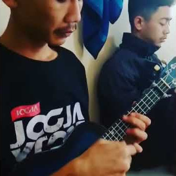 Skil dewa main ukulele santri Tasikmalaya