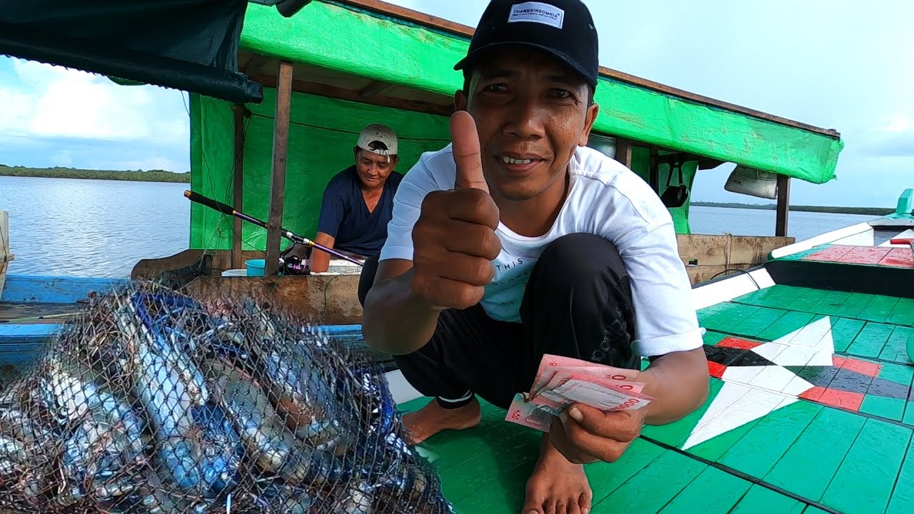 Rejeki mancing awal tahun 2025 dapat banyak udang langsung diborong sultan