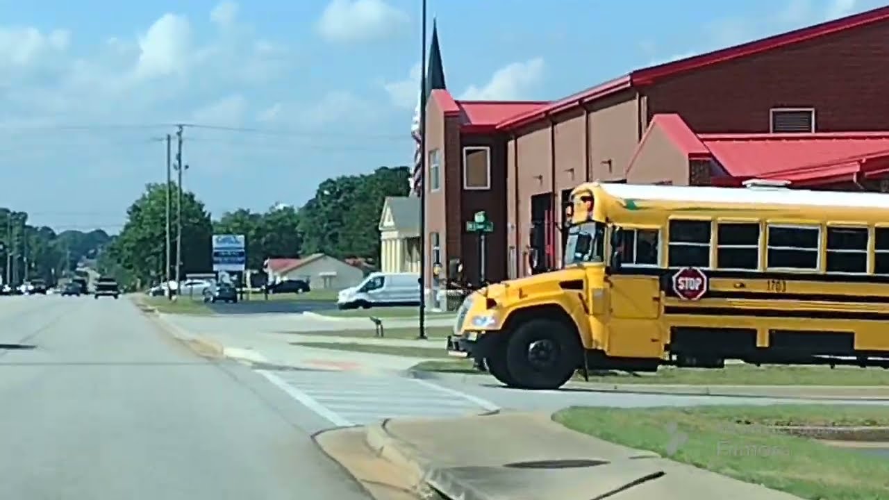 ☺️ Centerville Georgia ☺️... driving through the 7th happiest City in the state Georgia!!!