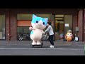 【よく見るこの光景】台車で移動する着ぐるみ