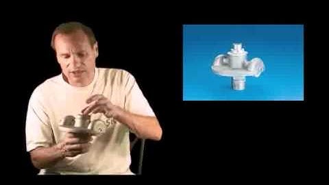 Heavy Duty Flag Pole Truck Replacement /150-Series Double 1.5" Male Thread | FlagDesk.com