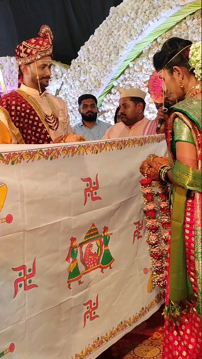 #32.6 lakh views😱 #viral video #shortvideo #maharashtrianwedding #maharashtrian couple #mangalashtak