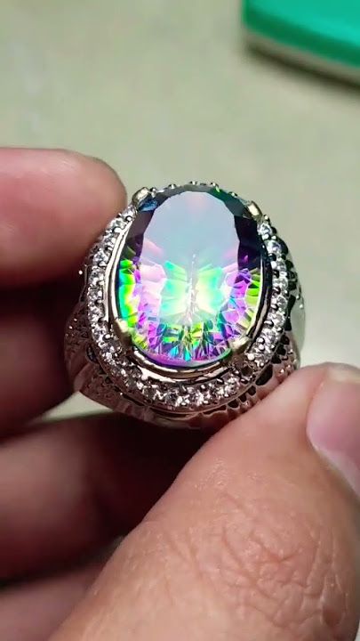 batu pelangi Mystic Quartz ni keren guys 🤩🤩 #shorts #gemstone #batuakik