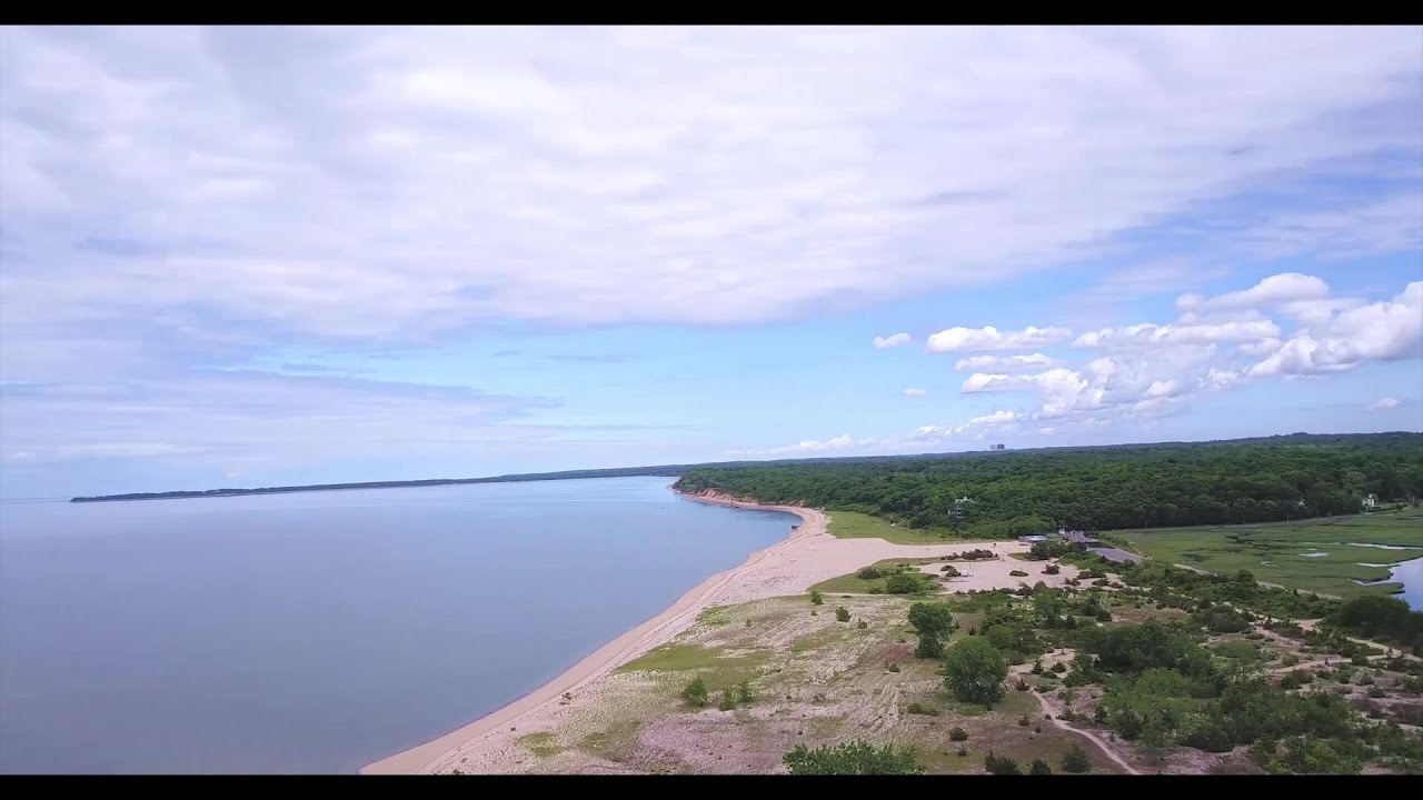 Smithtown, NY - 100 Riverview Terrace