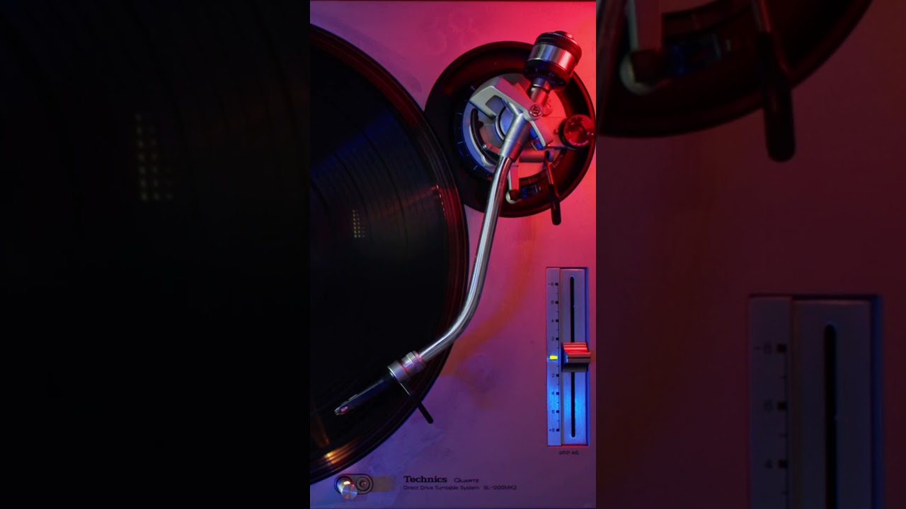 Jens – Hook | One of the Best Forgotten 90s Techno Tracks - YouTube