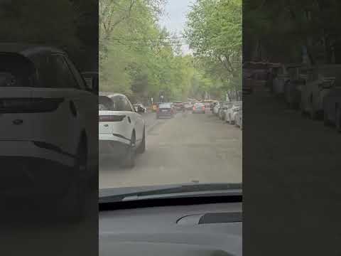 Ёперный театр. Դանիել Իոաննիսյանը ջղայնացել է Տիգրան Ավինյանի վրա