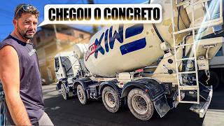 4 CONCRETE TRUCKS ARRIVED AT THE CONSTRUCTION SITE