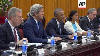 Obama meets Vietnamese PM, Communist chief