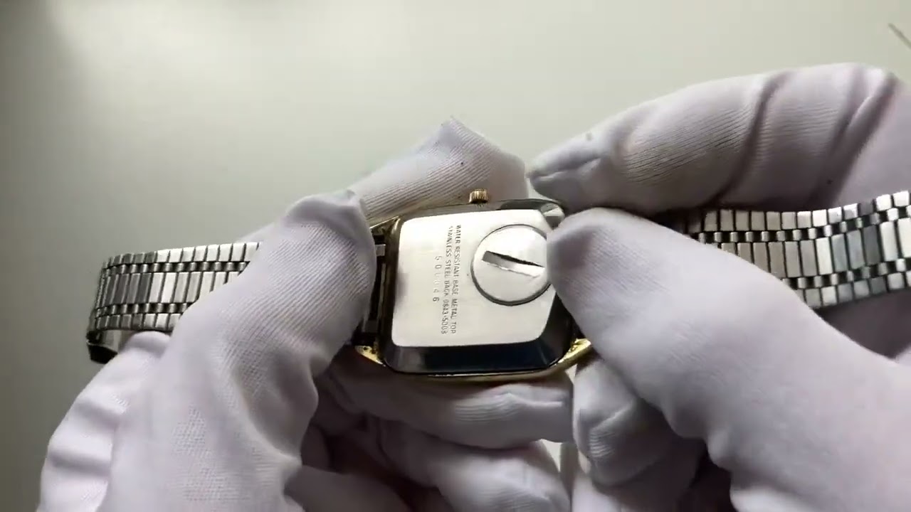 60‑Year‑Old Vintage Watch – Classic Luxury Quartz Timepiece