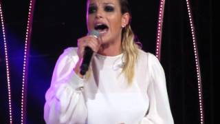 Video thumbnail of "Emma Marrone Limited Edition - Resta ancora un po' (Arena Di Verona)"